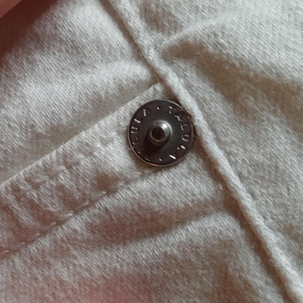 2/$50 Aritzia Talula White shorts - Picture 5 of 9